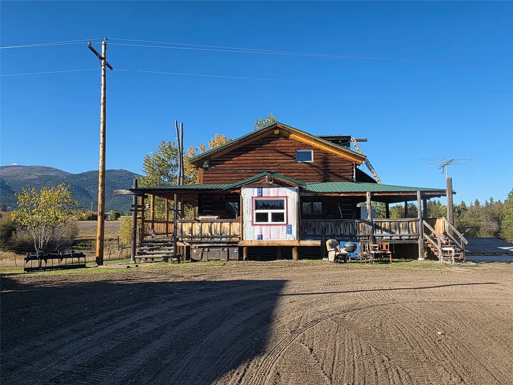 2326 Middle Bear Creek Road Victor MT 59875