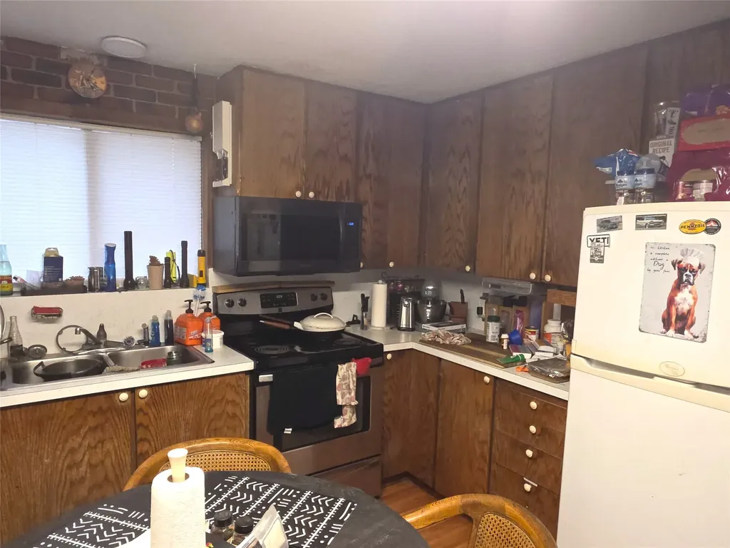 2326 Middle Bear Creek Road Victor MT 59875