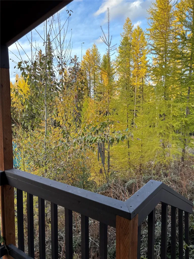 1089 Cedar Hills Road Trego MT 59934