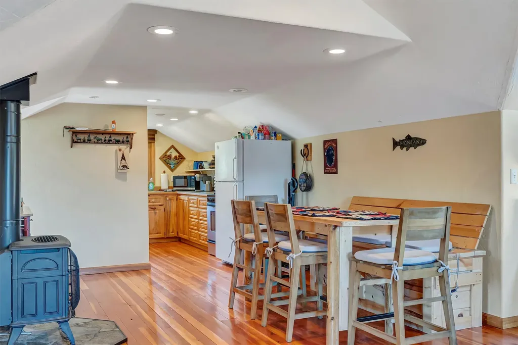 181 Hart Bench Road Darby MT 59829
