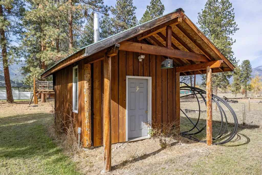 212 Saint Mary's Road Stevensville MT 59870