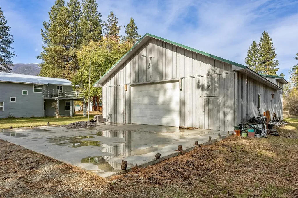 212 Saint Mary's Road Stevensville MT 59870