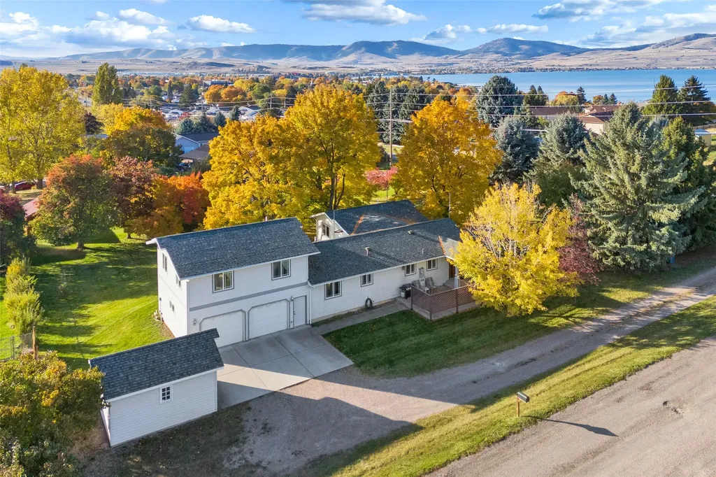 1208 Hillcrest Drive Polson MT 59860