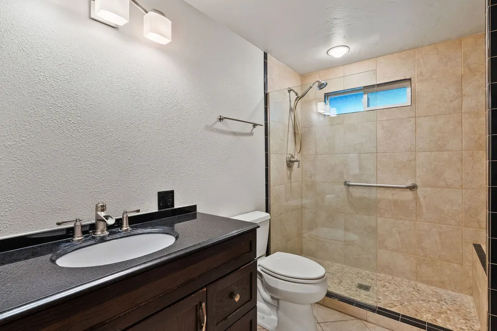 92 Grandview Terrace Lakeside MT 59922