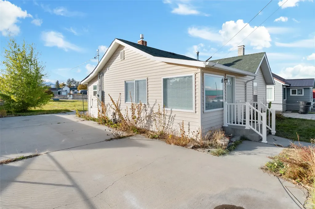 811 Kentucky Street Deer Lodge MT 59722