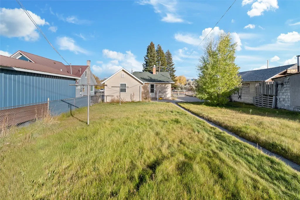 811 Kentucky Street Deer Lodge MT 59722