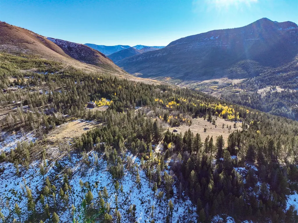 3528 Table Mountain Road Augusta MT 59410