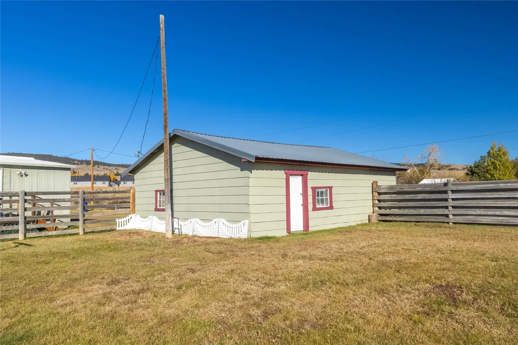 508 & 510 W 1st Avenue Boulder MT 59632