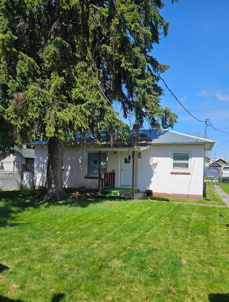 418 Buchanan Street SW Ronan MT 59864