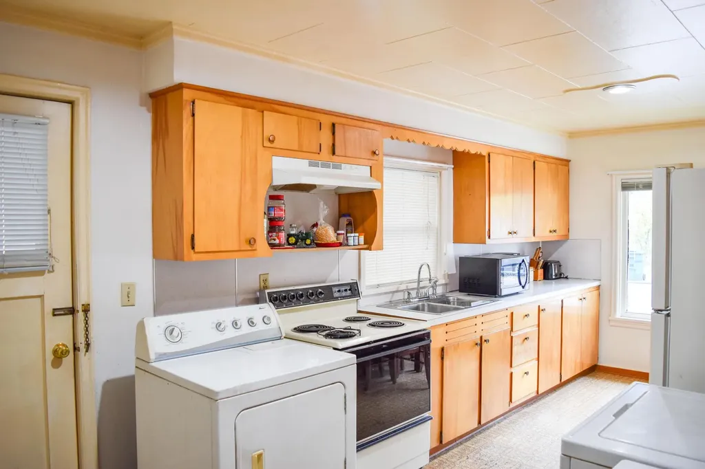 418 Buchanan Street SW Ronan MT 59864