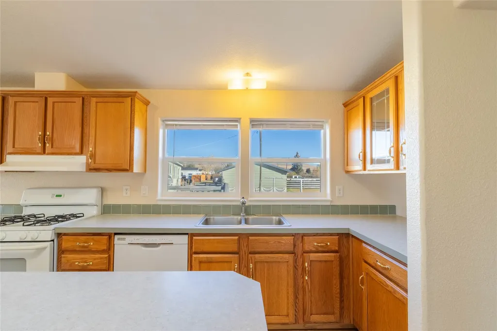 508 & 510 W 1st Avenue Boulder MT 59632
