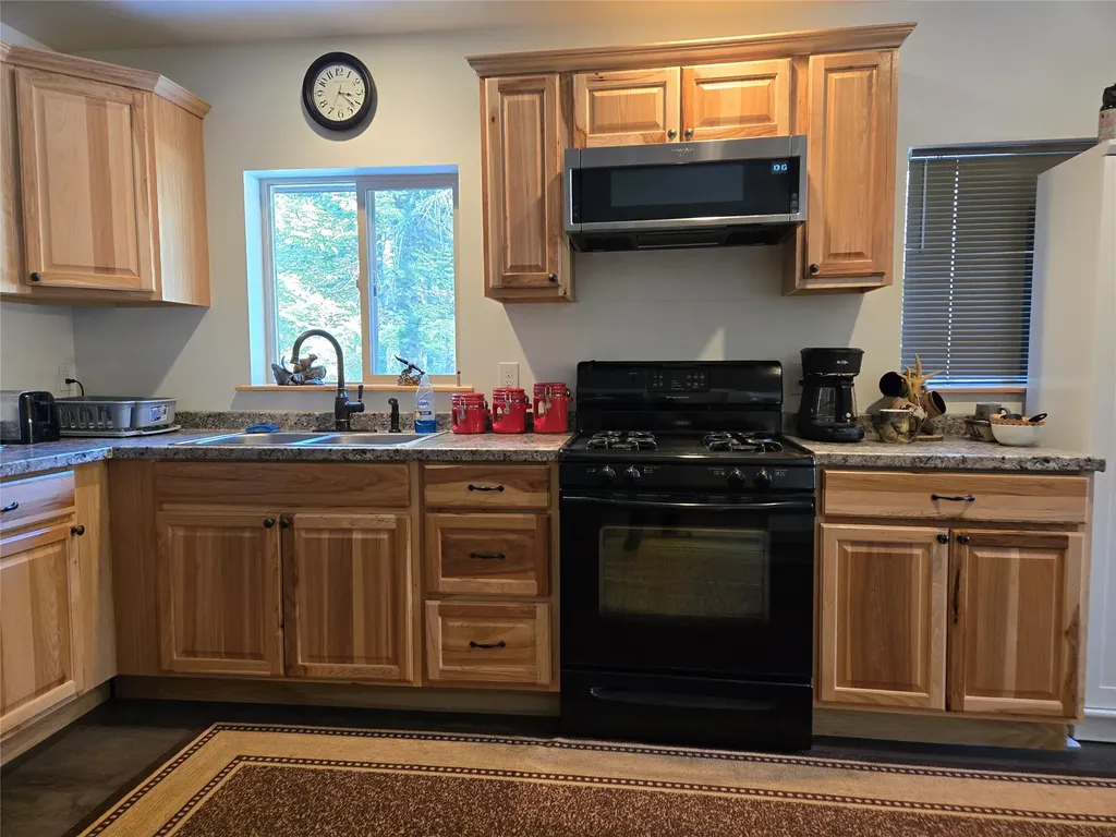 49 Government Mountain Road Noxon MT 59853