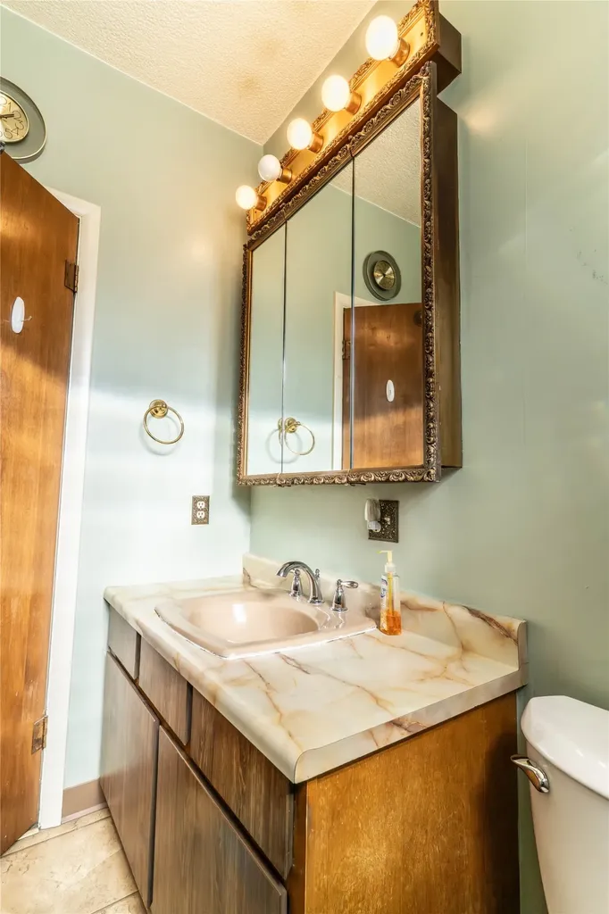 411 Pine Street Anaconda MT 59711
