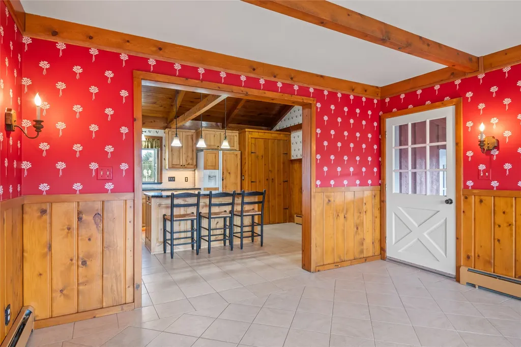 183 Eastside Highway Hamilton MT 59840