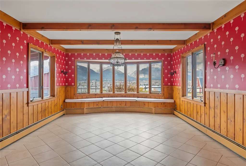 183 Eastside Highway Hamilton MT 59840