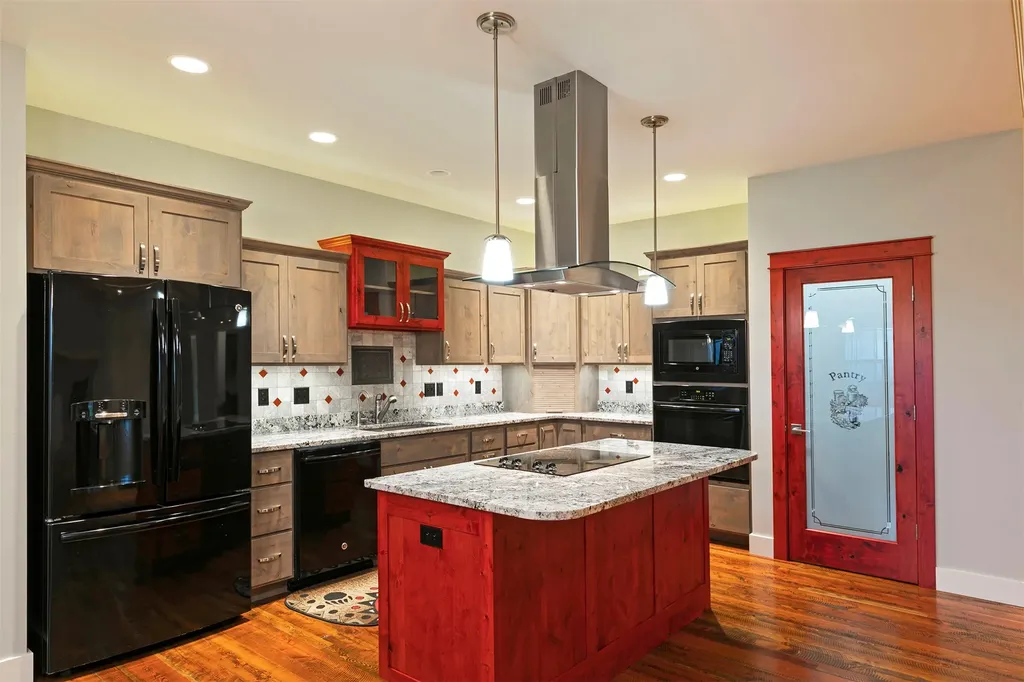 1631 Empire Terrace Corvallis MT 59828