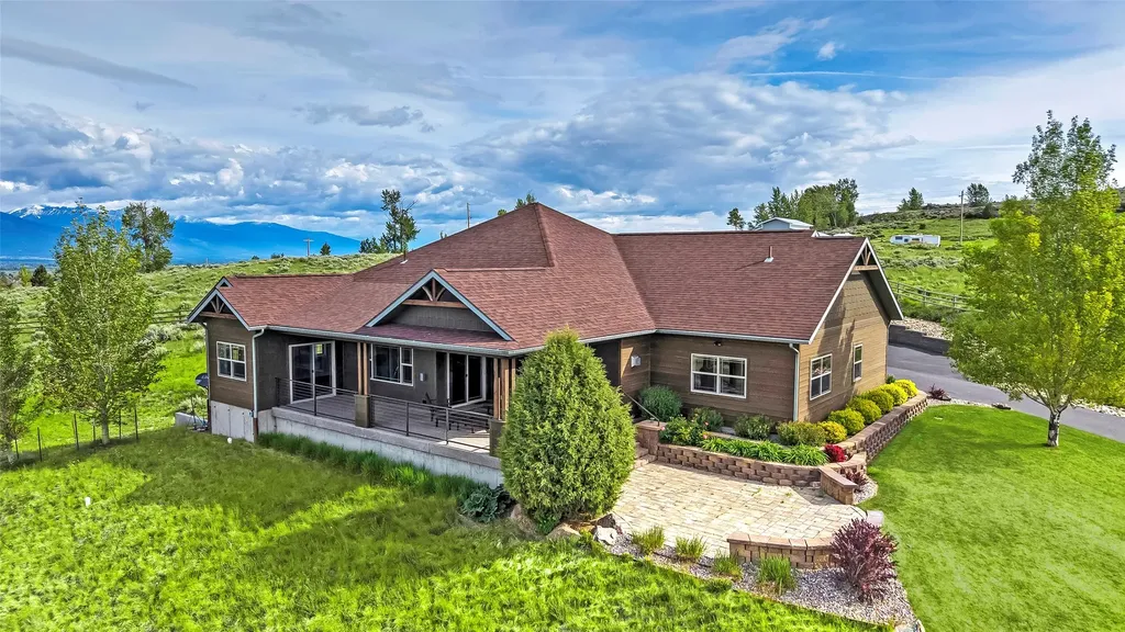 1631 Empire Terrace Corvallis MT 59828