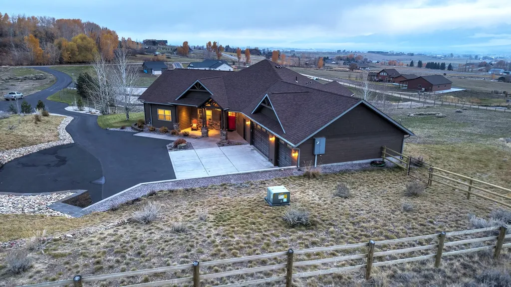 1631 Empire Terrace Corvallis MT 59828