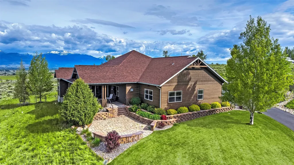 1631 Empire Terrace Corvallis MT 59828