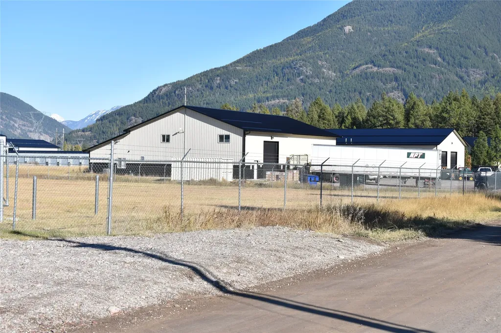 560 Berne Road Columbia Falls MT 59912