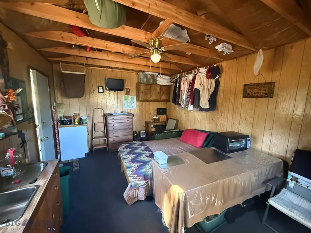 91 Upper Rader Creek Road Whitehall MT 59759