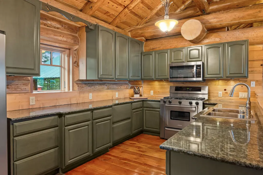 395 Buffalo Lane Somers MT 59932