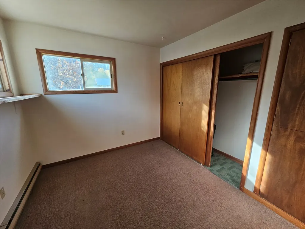 621 2nd Avenue S Hot Springs MT 59845