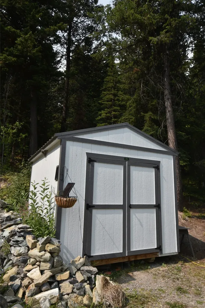 2470 Emmons Creek Road Kalispell MT 59901