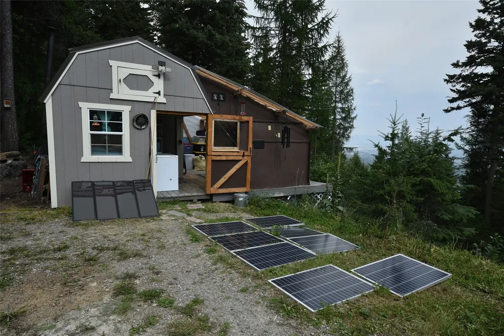 2470 Emmons Creek Road Kalispell MT 59901