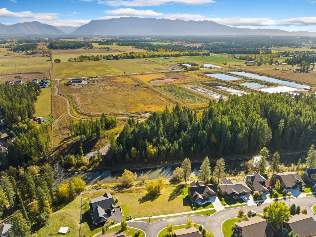 713 Clearwater Drive Whitefish MT 59937