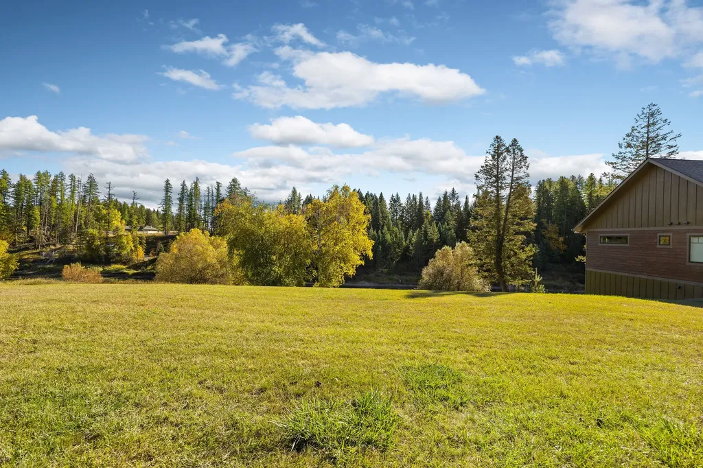 713 Clearwater Drive Whitefish MT 59937