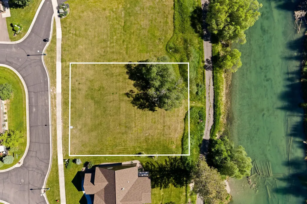 713 Clearwater Drive Whitefish MT 59937