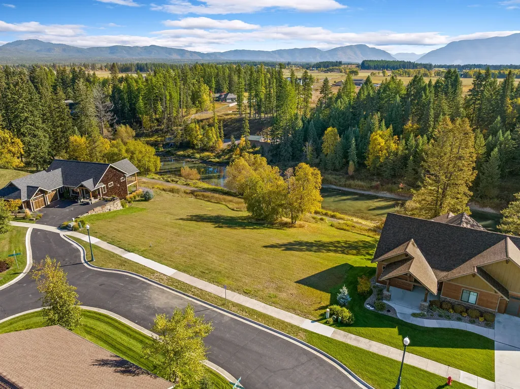 713 Clearwater Drive Whitefish MT 59937