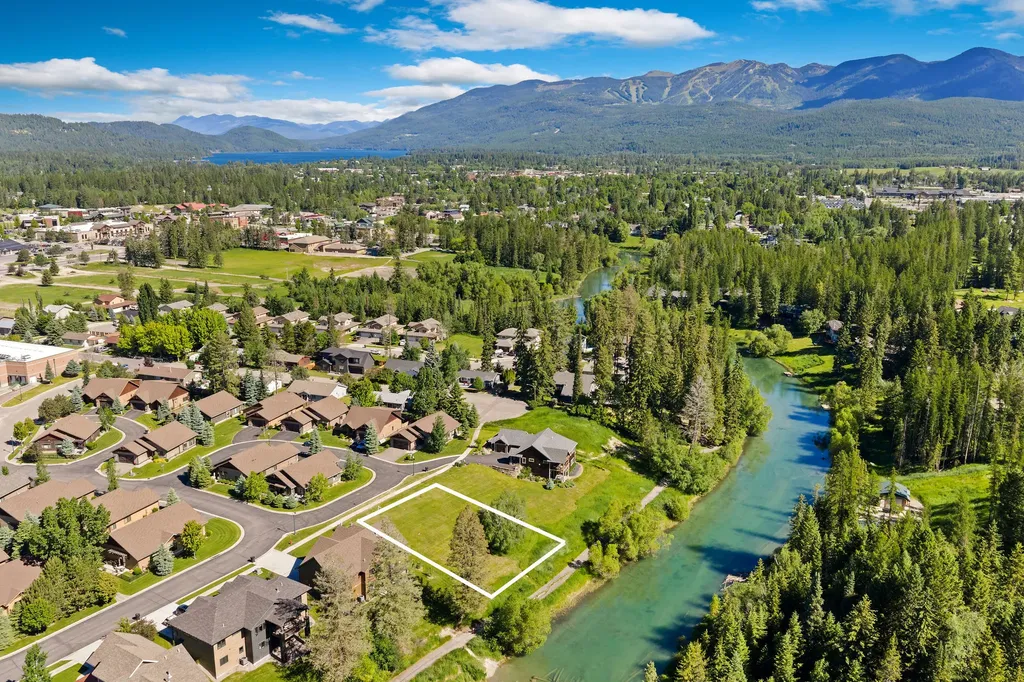 713 Clearwater Drive Whitefish MT 59937