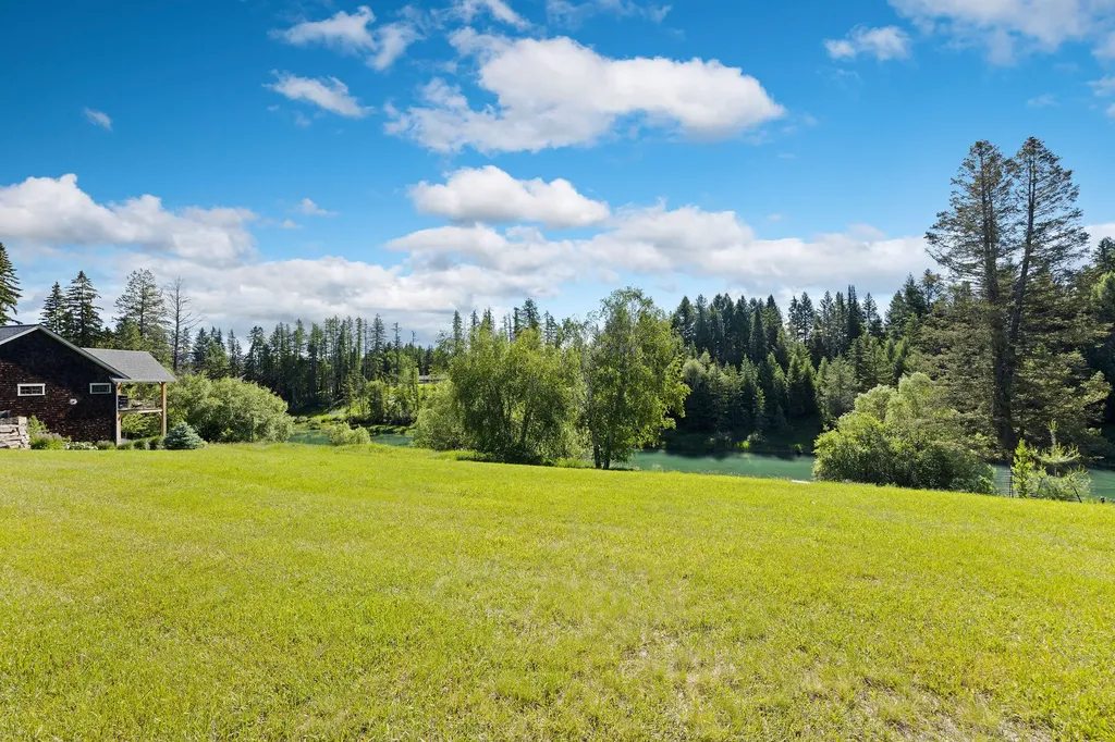 713 Clearwater Drive Whitefish MT 59937