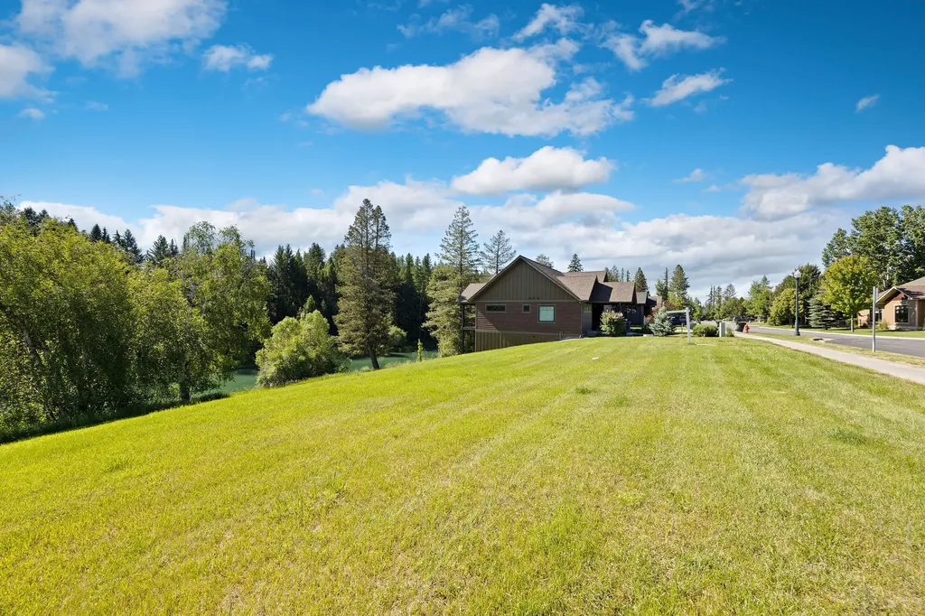 713 Clearwater Drive Whitefish MT 59937
