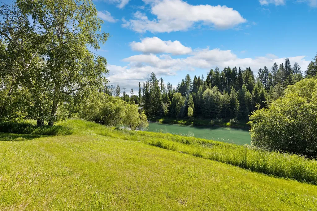 713 Clearwater Drive Whitefish MT 59937