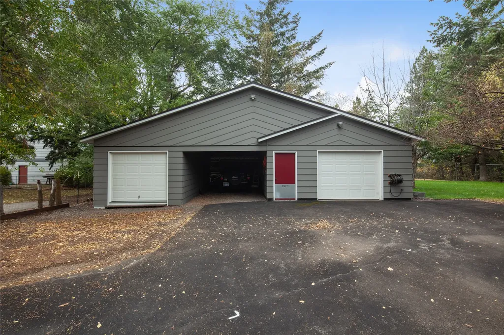 7316, 7318, 7314 Us Highway 2 E Columbia Falls MT 59912