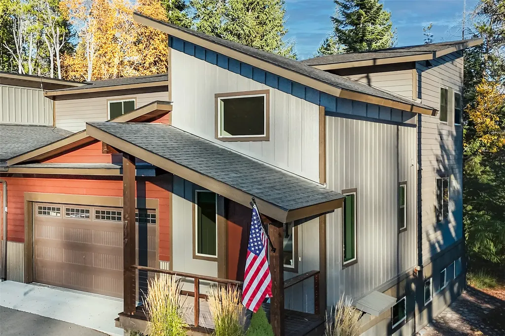717 Icehouse Road Whitefish MT 59937