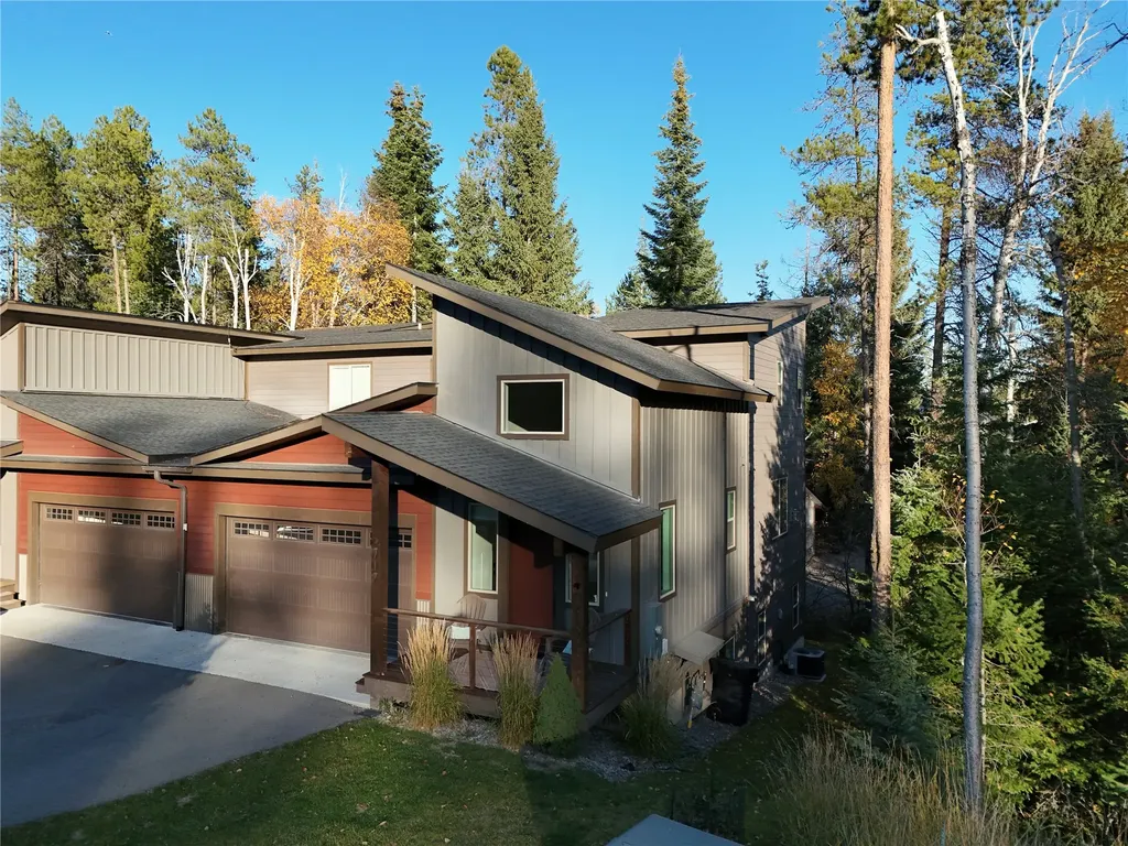 717 Icehouse Road Whitefish MT 59937
