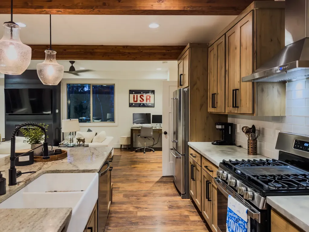 717 Icehouse Road Whitefish MT 59937