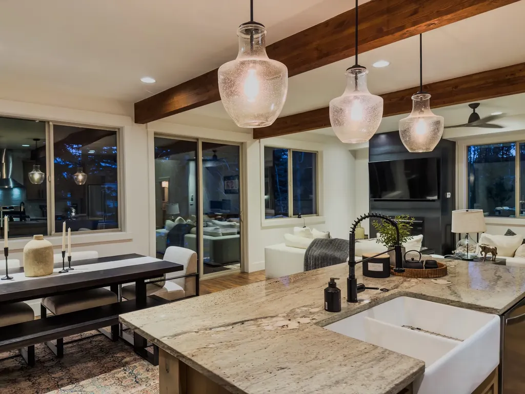 717 Icehouse Road Whitefish MT 59937