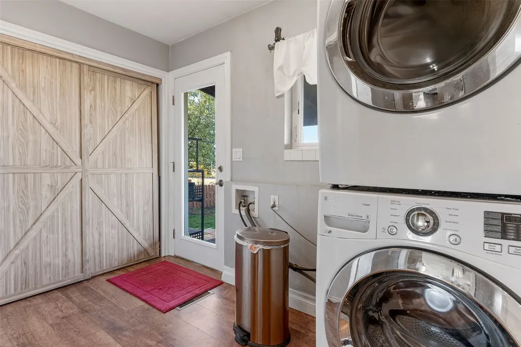 794 Mason Lane Corvallis MT 59828