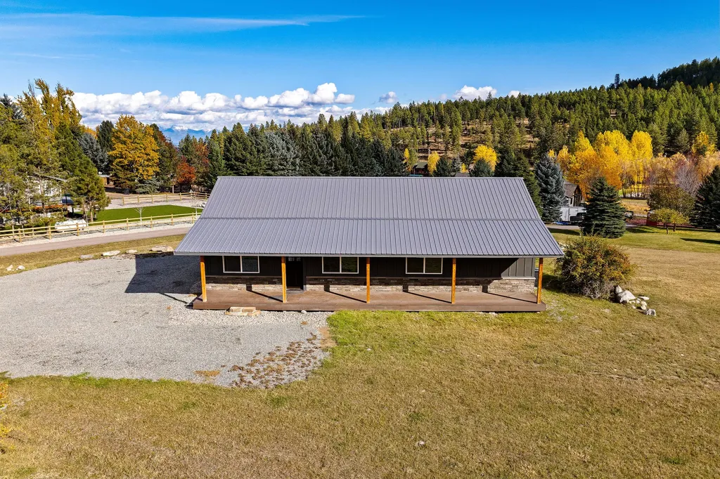27 Bayview Drive Lakeside MT 59922