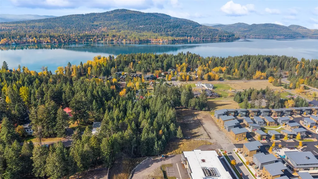 433 E Marina Crest Lane Whitefish MT 59937
