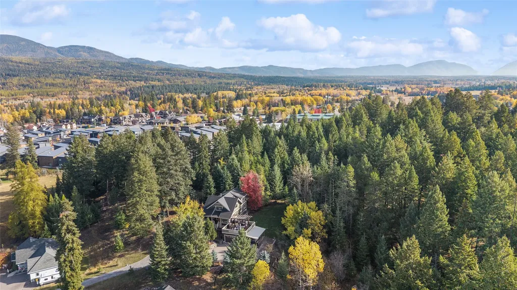 433 E Marina Crest Lane Whitefish MT 59937