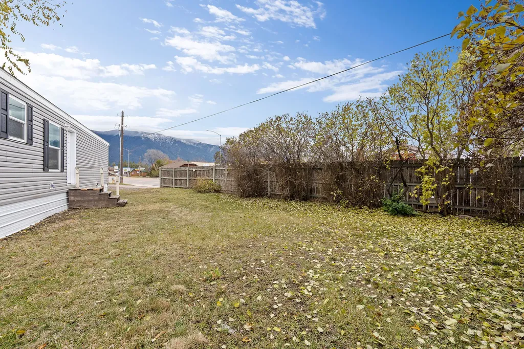 809 9th Street W Columbia Falls MT 59912