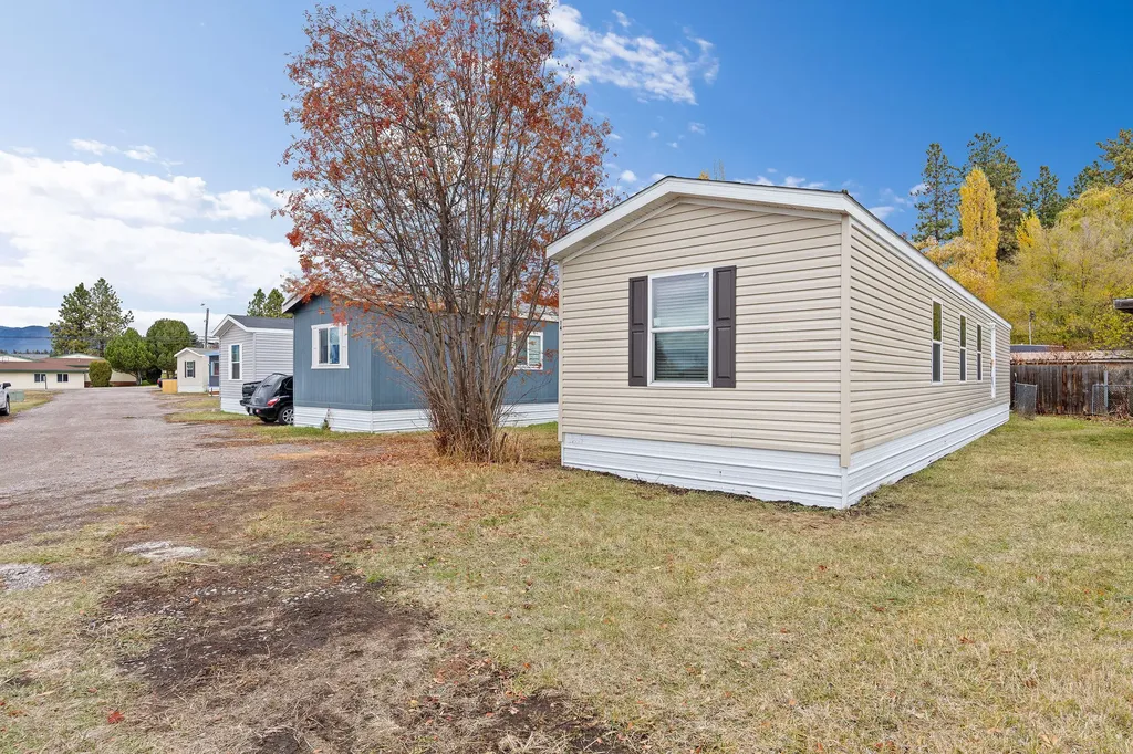 809 9th Street W Columbia Falls MT 59912
