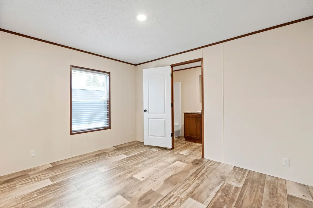 809 9th Street W Columbia Falls MT 59912