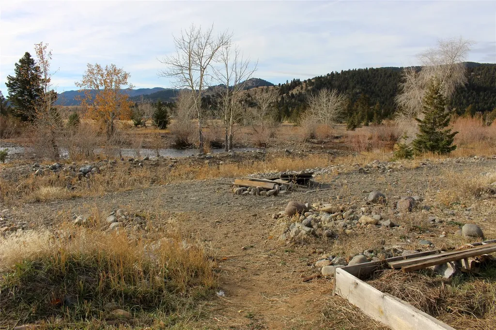 306 S Adams Street Boulder MT 59632
